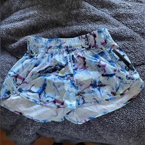 Lululemon shorts sz 8